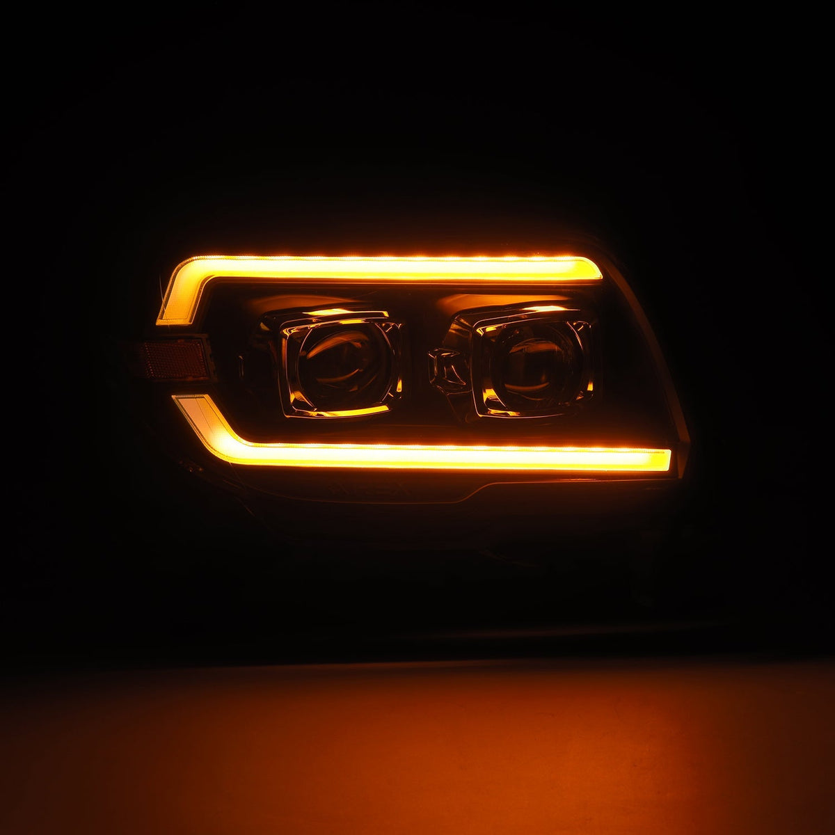 AlphaRex 03-09 Toyota 4Runner PRO-Series Halogen Projector Headlights Black