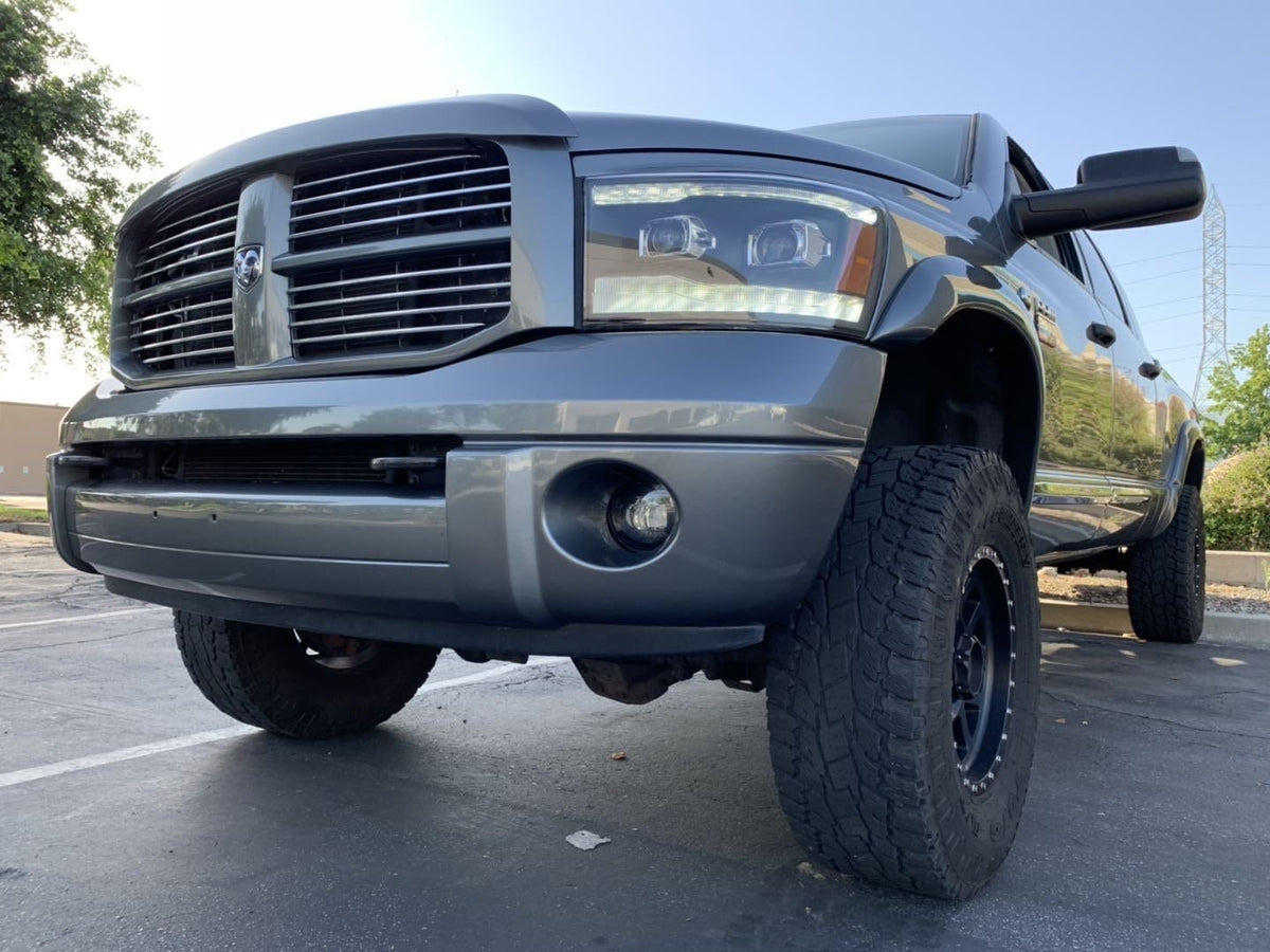 AlphaRex 06-08 Dodge Ram LUXX-Series LED Projector Headlights Black