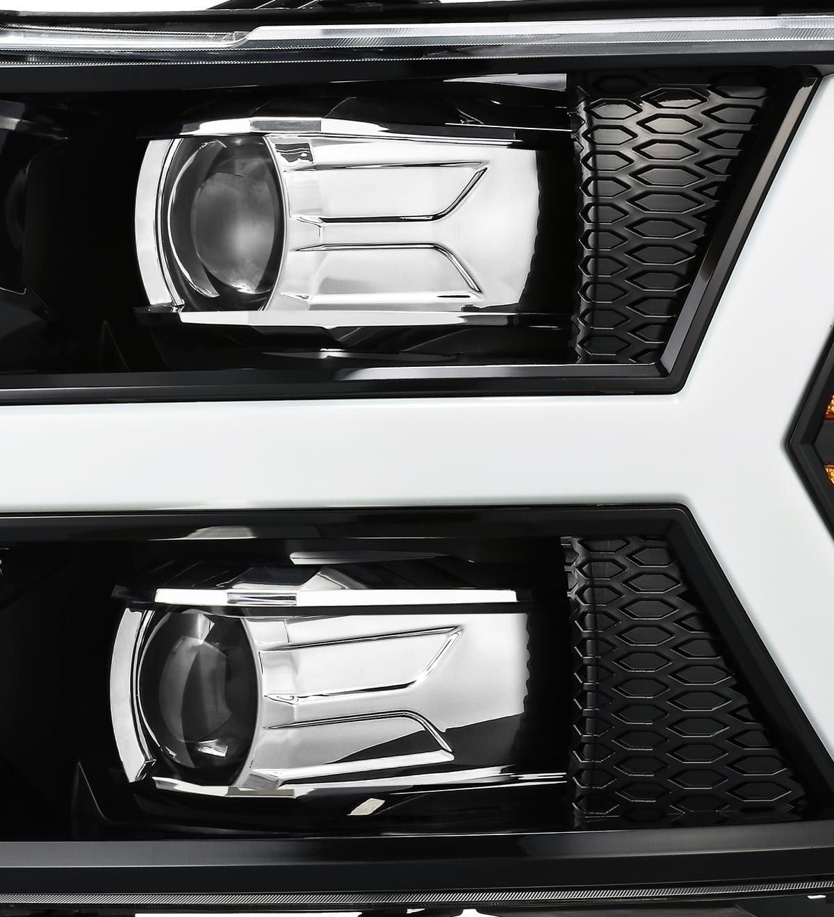 AlphaRex 07-13 Chevrolet Silverado LUXX-Series LED Projector Headlights Jet Black