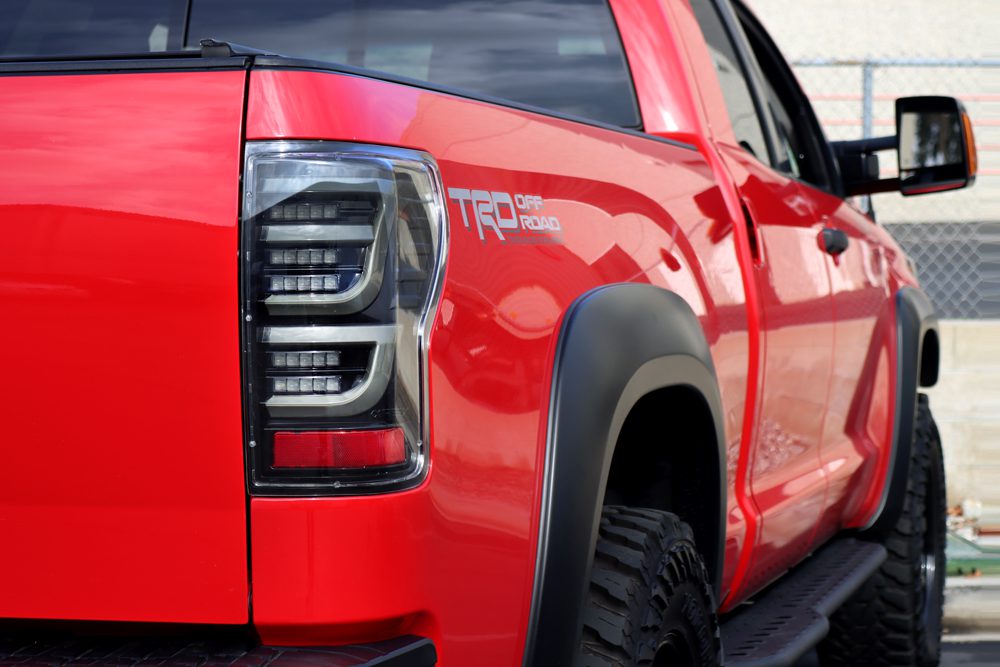 AlphaRex 07-13 Toyota Tundra LUXX-Series LED Tail Lights Black Smoke