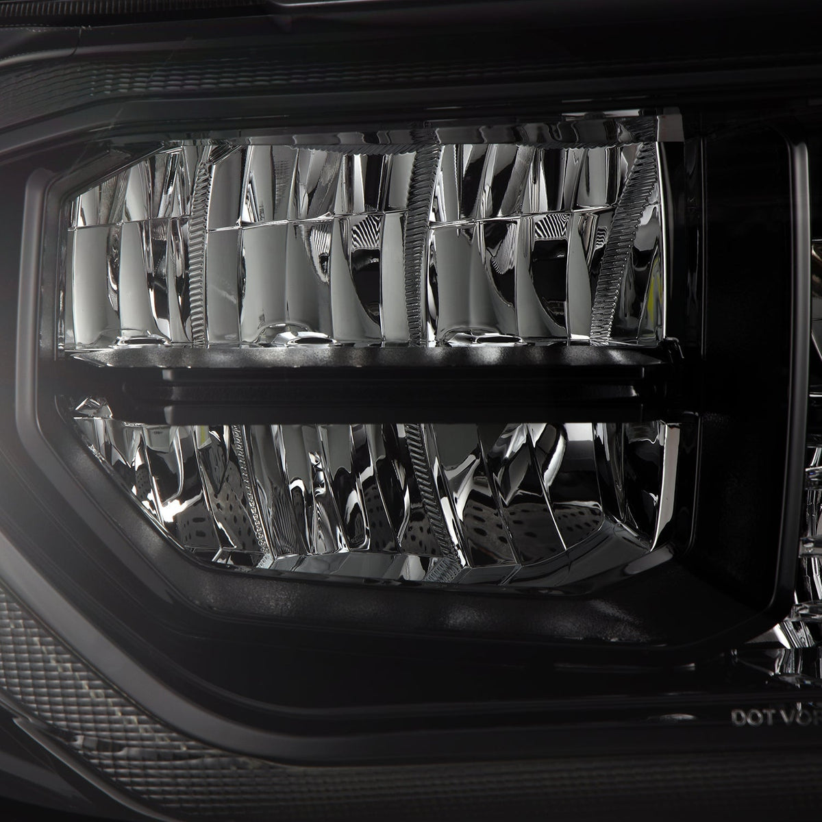 AlphaRex 07-13 Toyota Tundra/08-17 Toyota Sequoia MK II LUXX-Series LED Crystal Headlights Alpha-Black (Without Level Adjuster)
