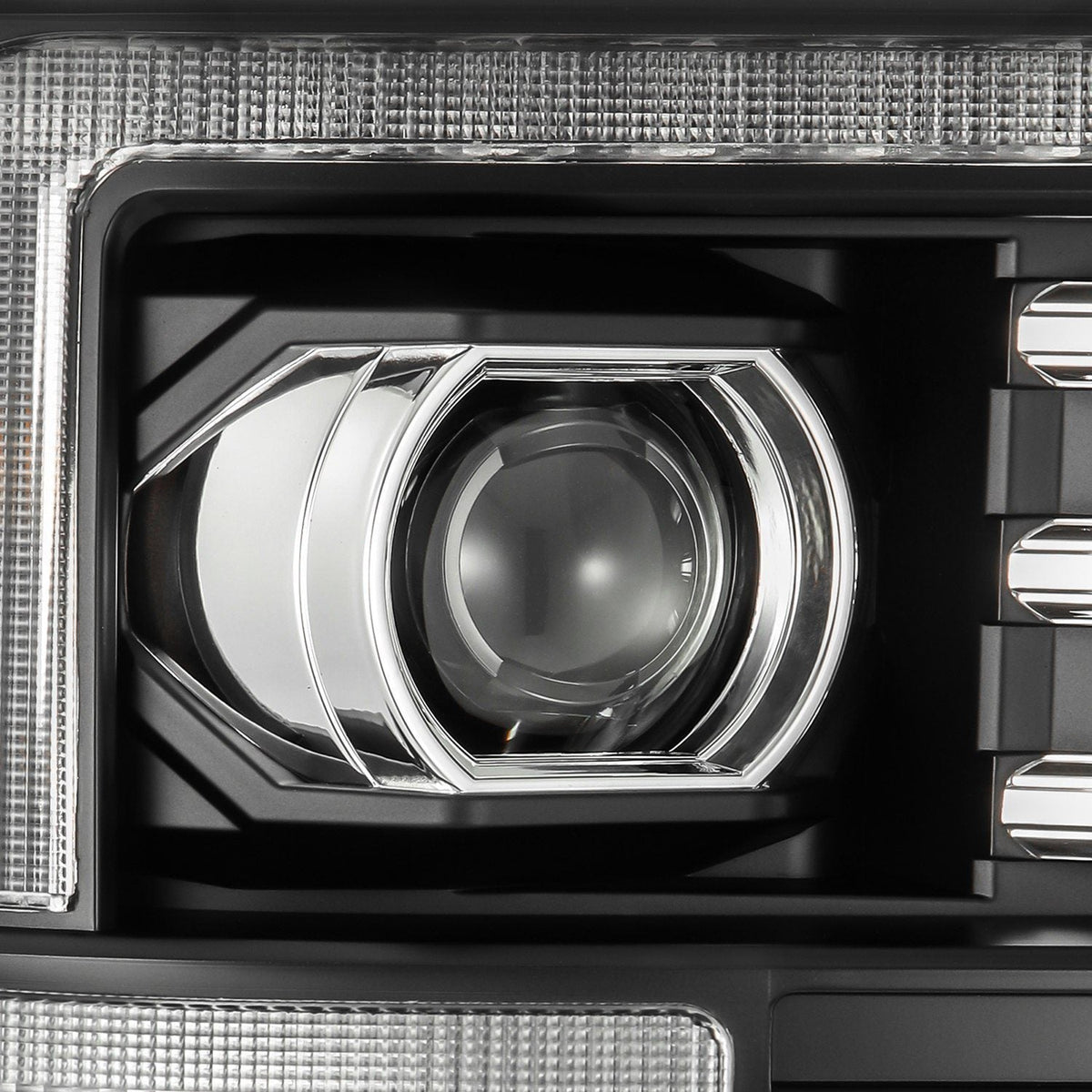 AlphaRex 08-10 Ford Super Duty/Excursion LUXX-Series LED Projector Headlights Black