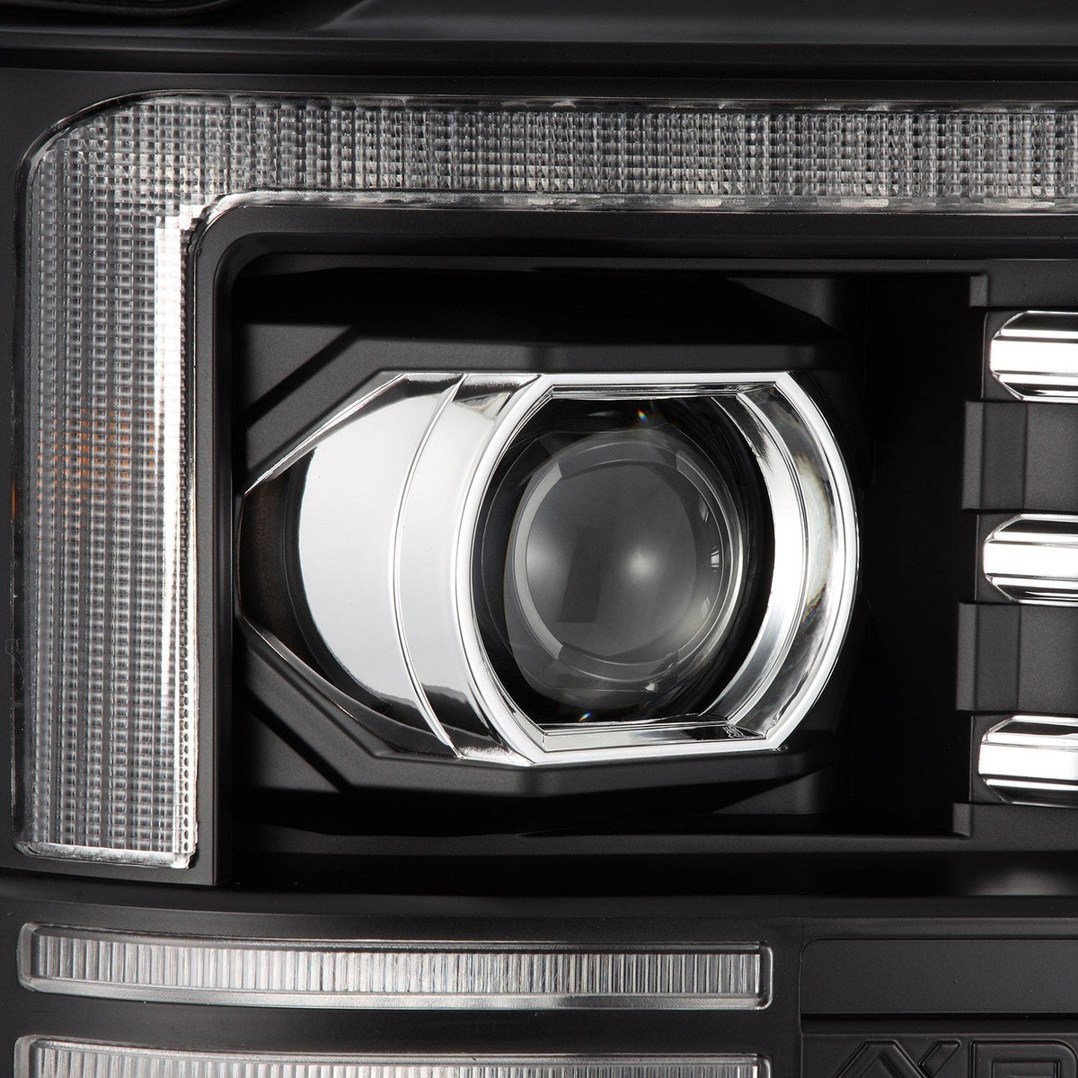 AlphaRex 08-10 Ford Super Duty/Excursion PRO-Series Halogen Projector Headlights Black