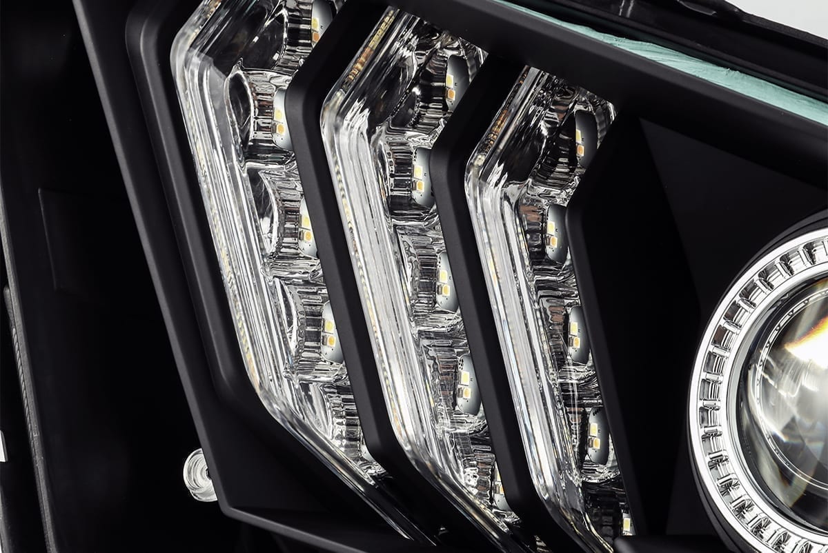 AlphaRex 10-12 Ford Mustang LUXX-Series LED Projector Headlights Black