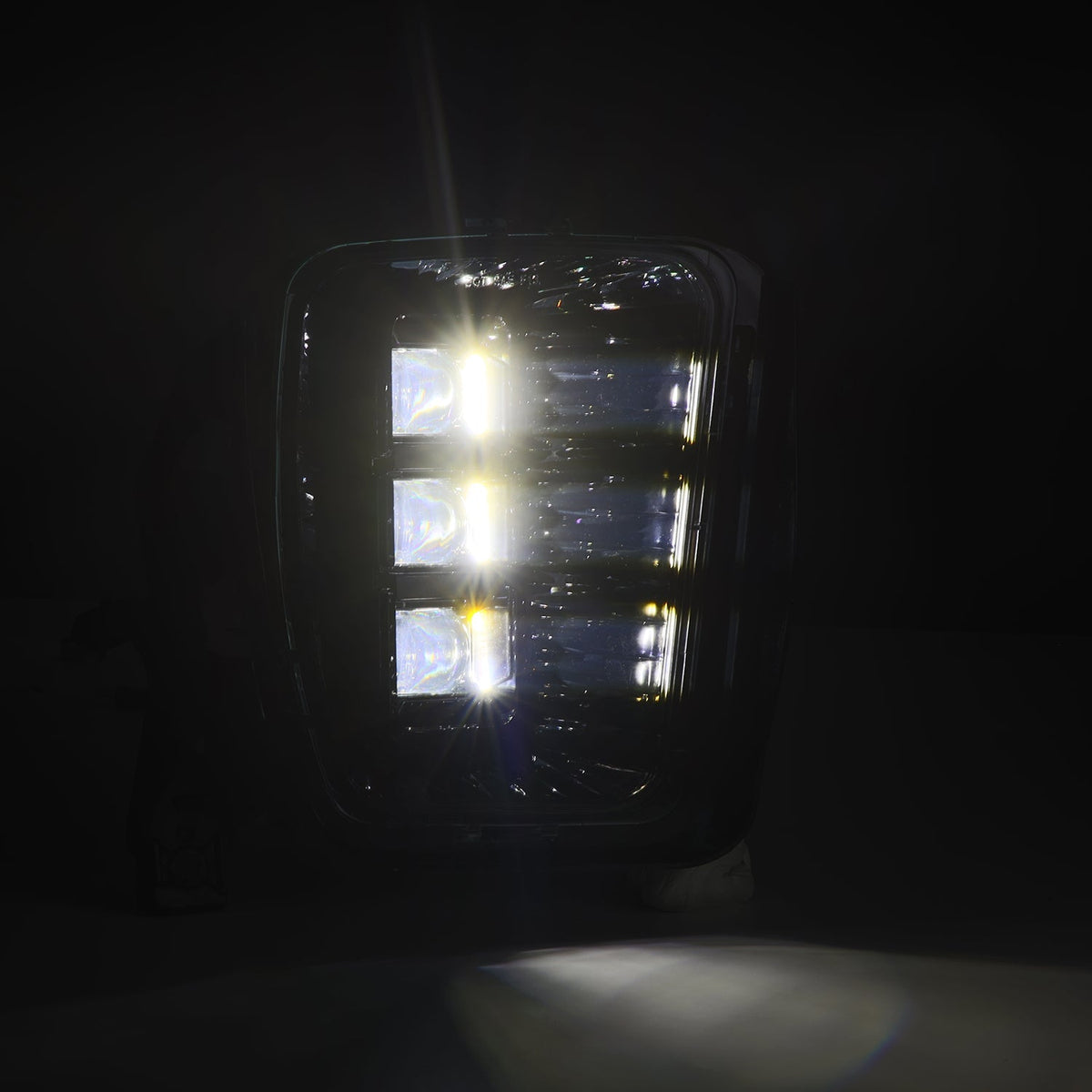 AlphaRex 13-18 Dodge Ram 1500 / 19-24 Ram 1500 Classic DoubleTap Dual Color LED Projector Fog Lights