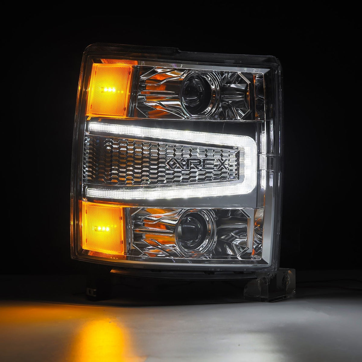 AlphaRex 14-15 Chevrolet Silverado LUXX-Series LED Projector Headlights Chrome