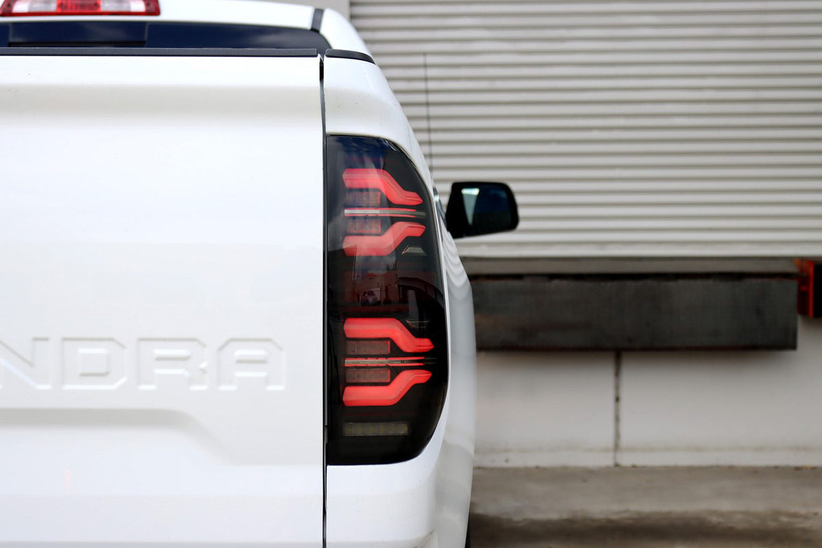 AlphaRex 14-21 Toyota Tundra LUXX-Series LED Tail Lights Black-Red