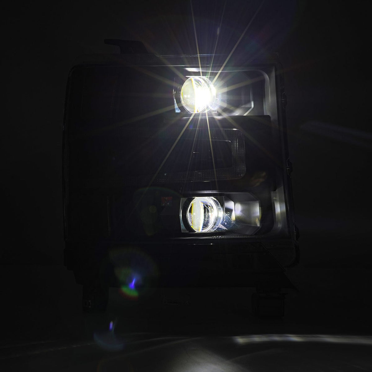 AlphaRex 16-18 Chevrolet Silverado 1500 LUXX-Series LED Projector Headlights Black