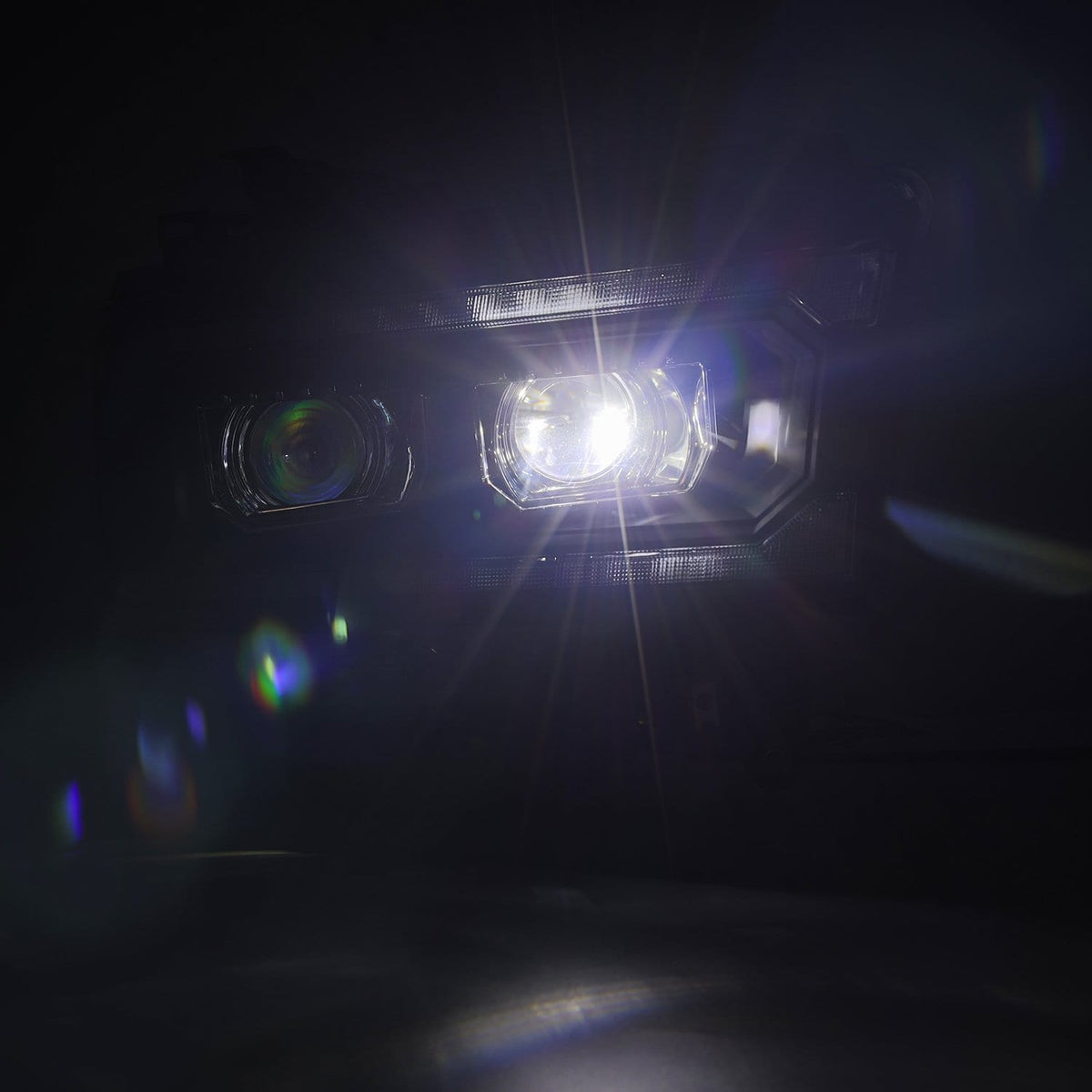 AlphaRex 19-24 Ram 2500/3500/4500/5500 LUXX-Series LED Projector Headlights Black