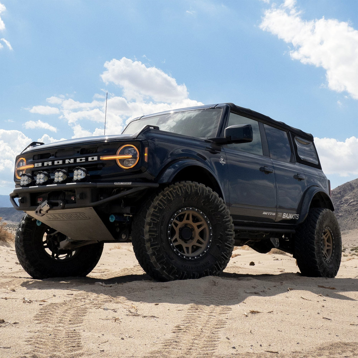 AlphaRex 21-26 Ford Bronco / 22-26 Bronco Raptor NOVA-Series LED Projector Headlights Black