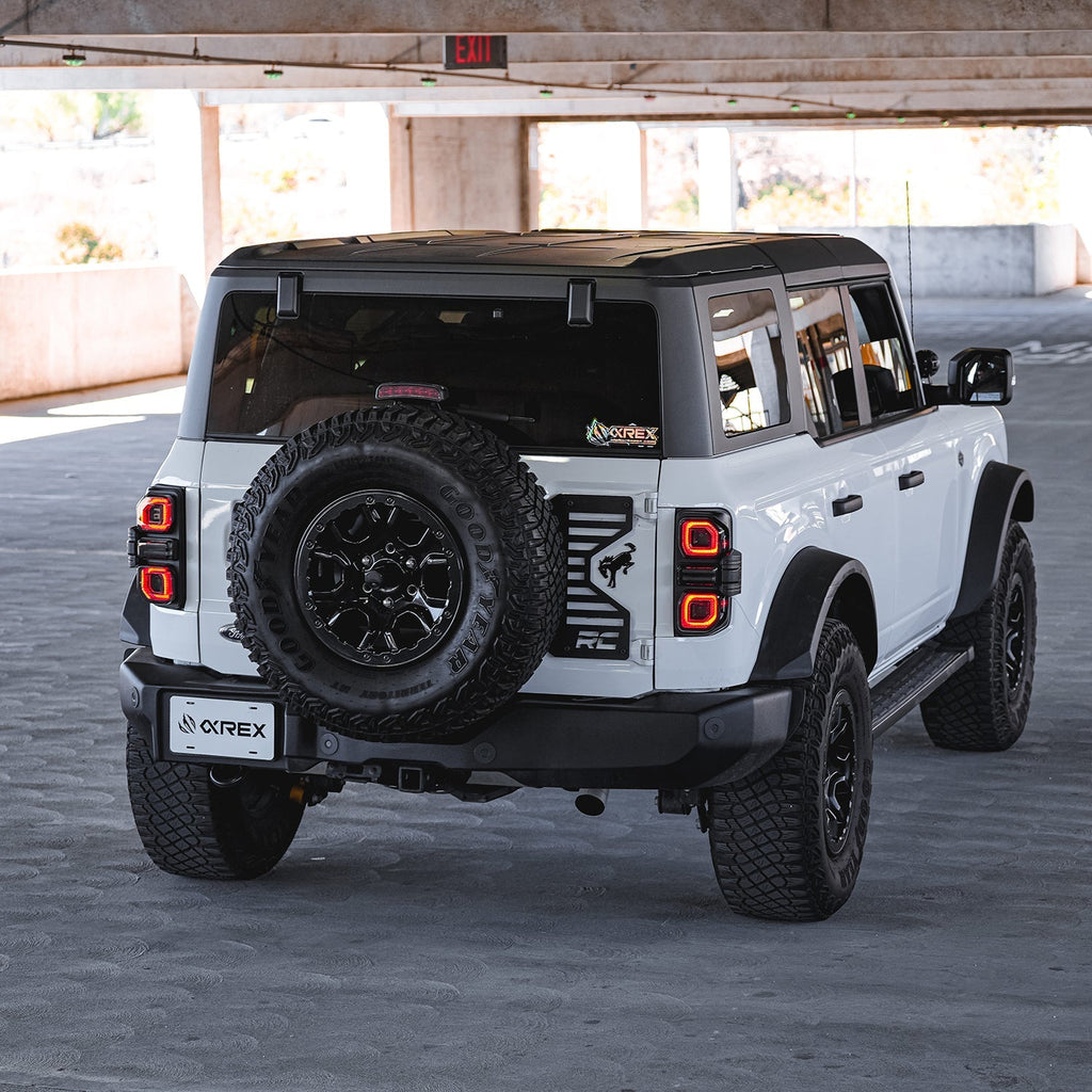 AlphaRex 21-26 Ford Bronco NOVA-Series Prismatic LED Tail Lights Black Clear