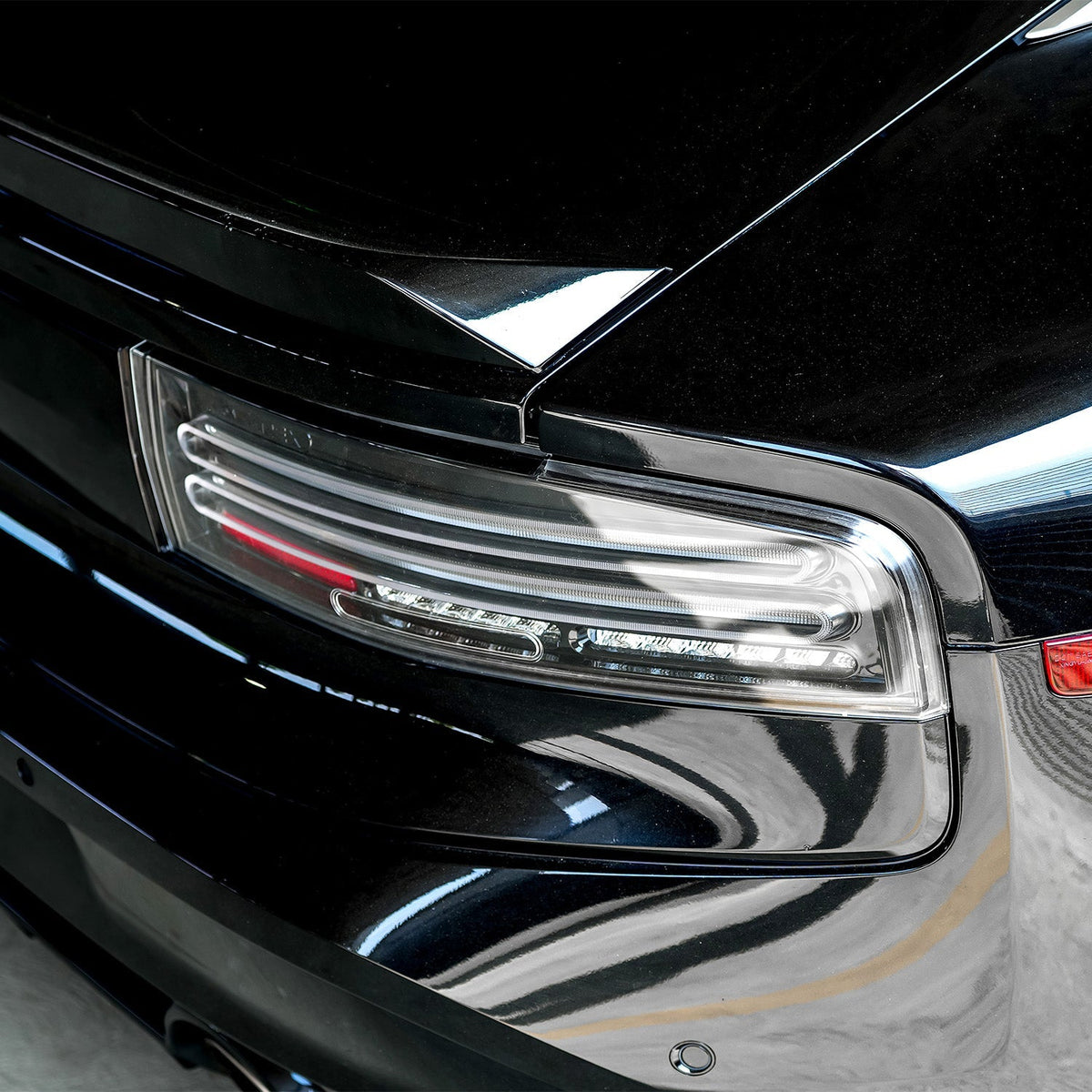 AlphaRex 23-26 Nissan Z Twin-Loop Style NOVA-Series Prismatic LED Tail Lights Black Clear