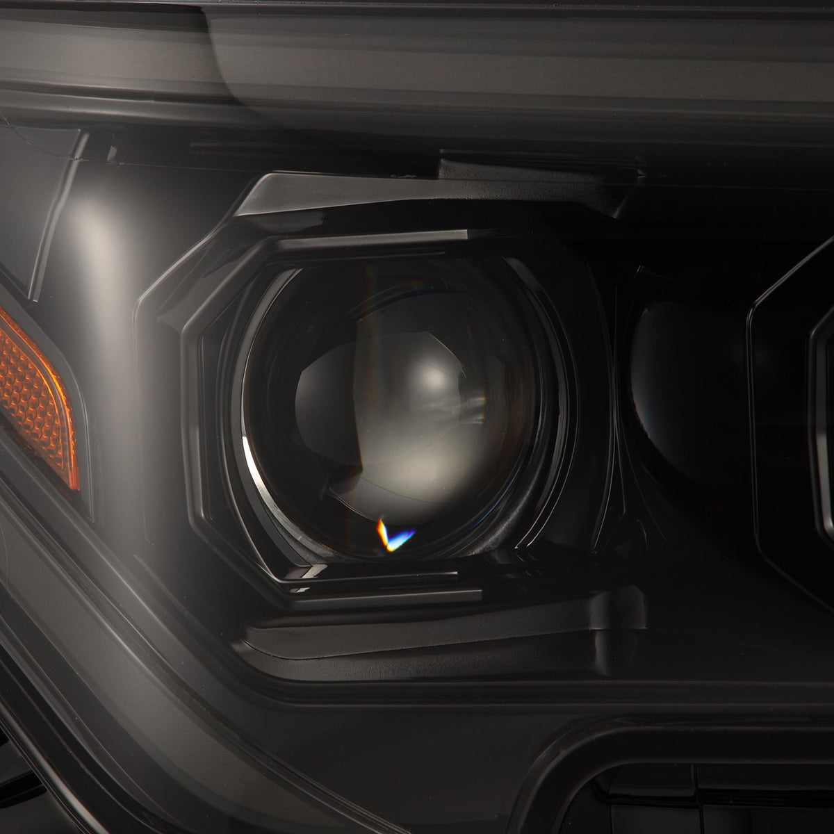 AlphaRex 24-26 Toyota Tacoma / 25-26 4Runner LUXX-Series LED Projector Headlights Alpha-Black