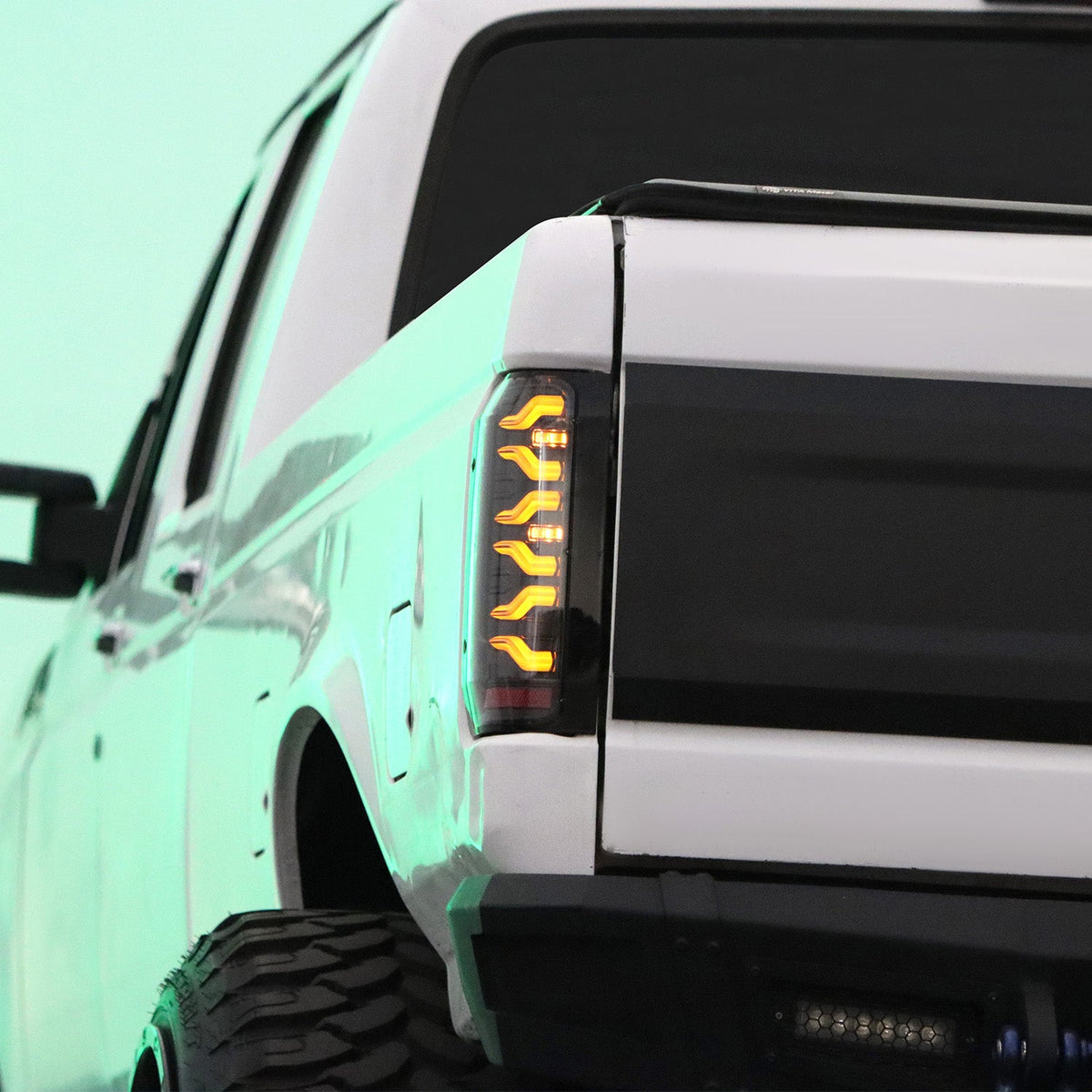 AlphaRex 87-96 Ford F-Series/Bronco LUXX-Series LED Tail Lights Black-Red