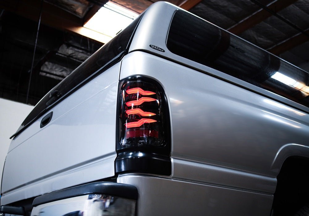 AlphaRex 94-01 Dodge Ram 1500/94-02 Ram 2500/3500 LUXX-Series LED Tail Lights Black Smoke