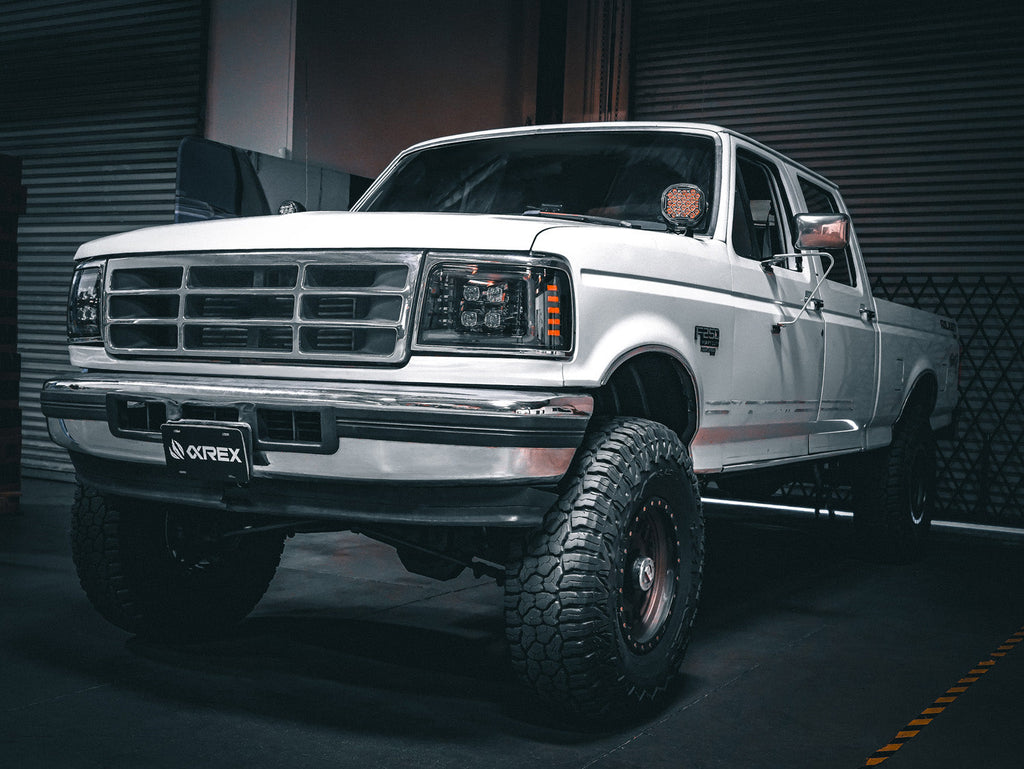 AlphaRex 92-96 Ford F-Series/Bronco NOVA-Series LED Projector Headlights Black