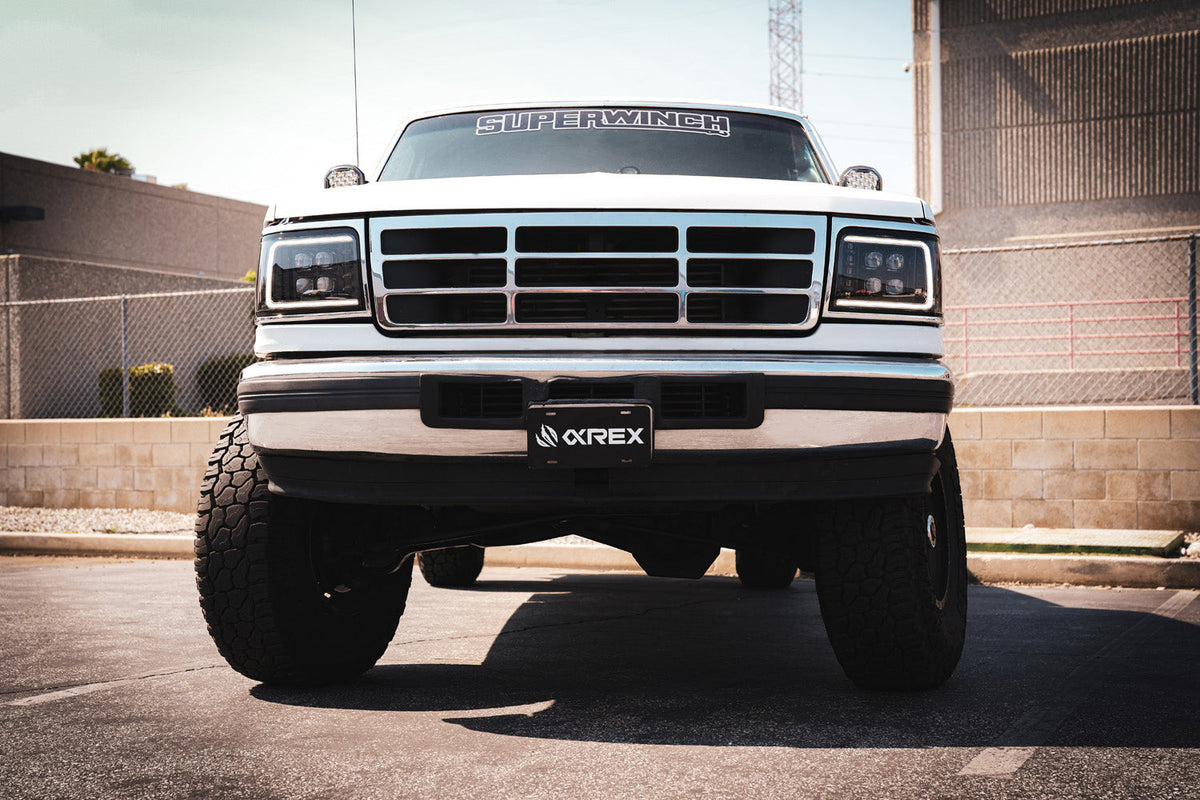 AlphaRex 92-96 Ford F-Series/Bronco NOVA-Series LED Projector Headlights Black